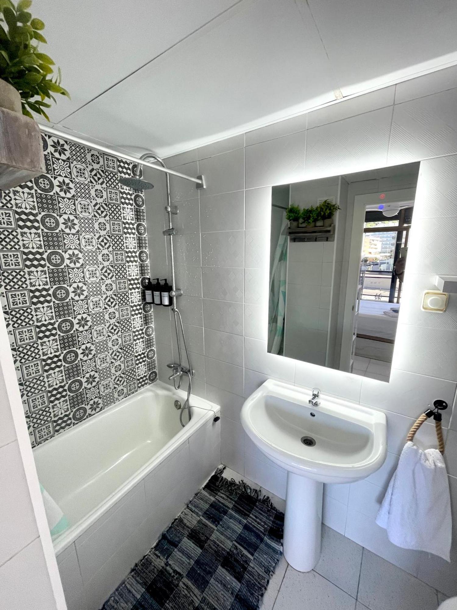Apartemento Piscina Centro Calella 3 Min Playa Exteriör bild