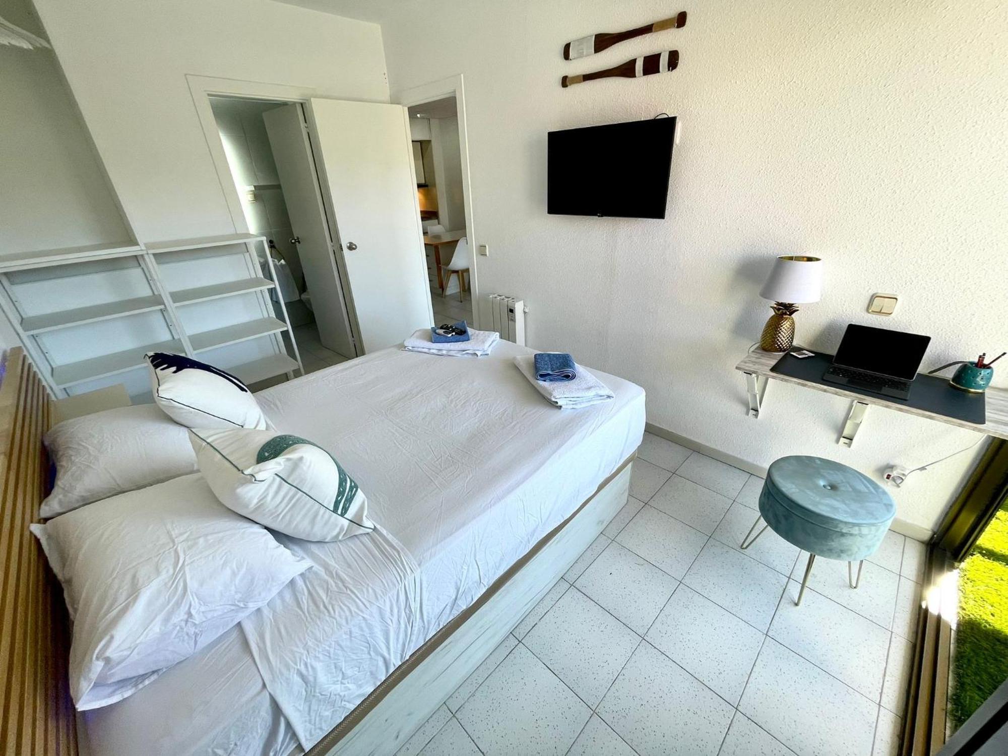 Apartemento Piscina Centro Calella 3 Min Playa Exteriör bild