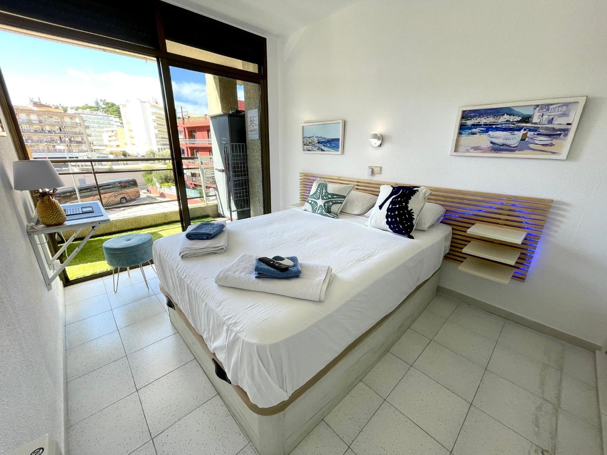 Apartemento Piscina Centro Calella 3 Min Playa Exteriör bild