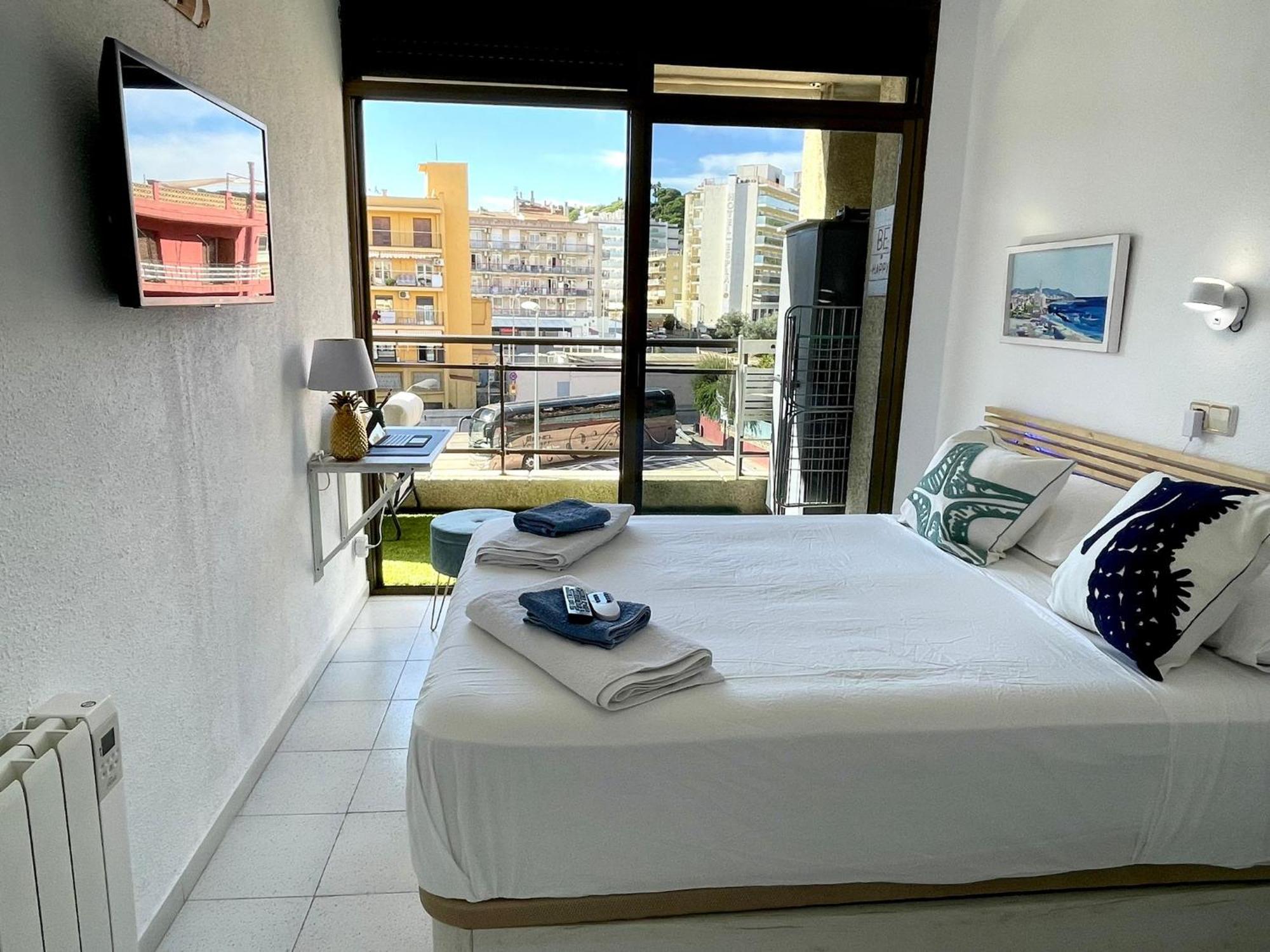 Apartemento Piscina Centro Calella 3 Min Playa Exteriör bild